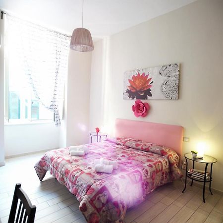 Bed and Breakfast Domus Armenio à Naples Extérieur photo