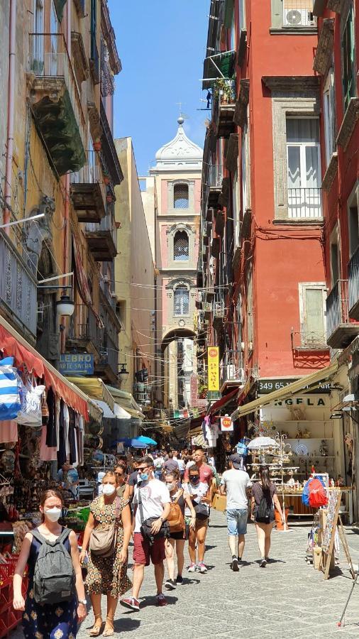Bed and Breakfast Domus Armenio à Naples Extérieur photo