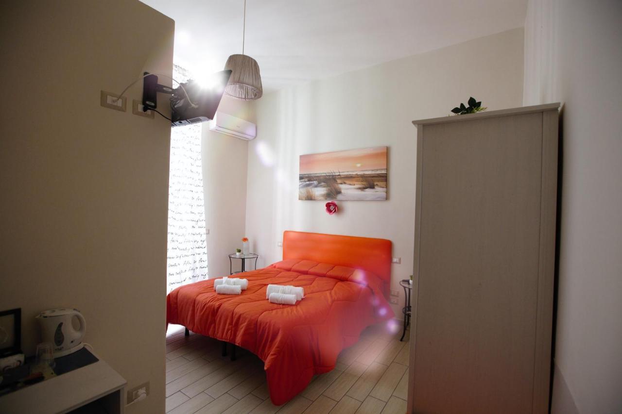 Bed and Breakfast Domus Armenio à Naples Extérieur photo